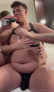 Downing calories as evergrowingboy plays with my growing body