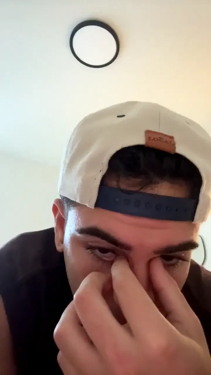 Stream started at 01 08 2025 03 16 pm quick morning kisses 