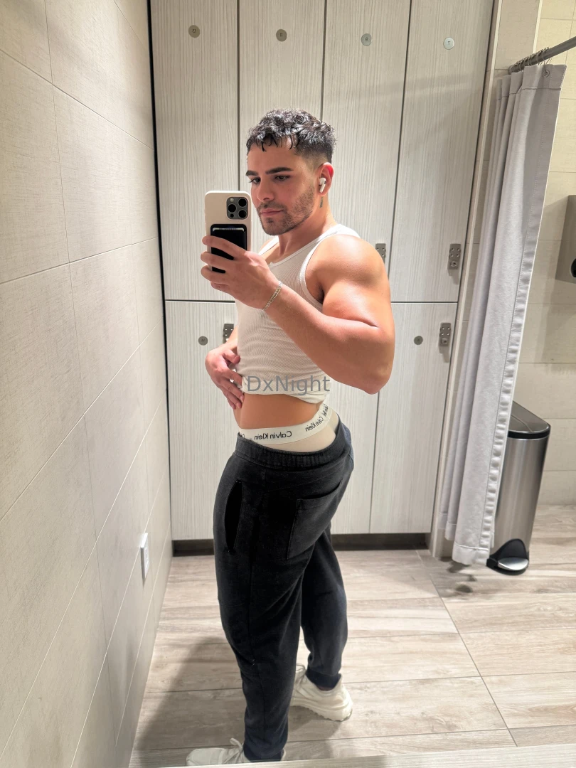 Want to touch my body dm me part 1 