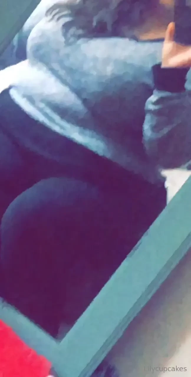 Ordinary post thick thighs have a nice day y all 