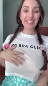 Hey loves happy friday today s video is just of me and my fingers but