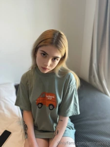 This babe aria_moon is finally 18 she looks so innocent but you don t part 8