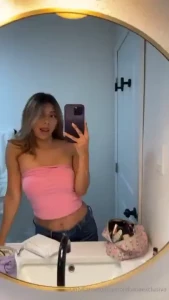 Threesome video being posted later today guess where shes from nuevo