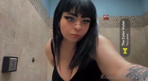 Ass pic on monday morning