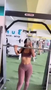 Que miras en el espejo