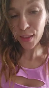 Domenica ore 22 00 live gratuita sul mio profilo vip alessia98vip