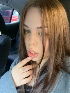 Hi my sweet subscribers today i m sharing a special moment - selfies