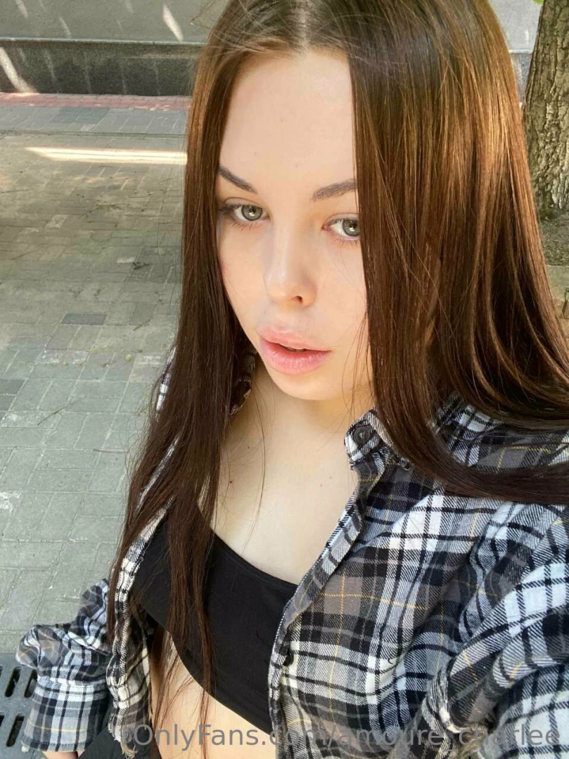 Hi my sweet subscribers today i m sharing a very special moment - 