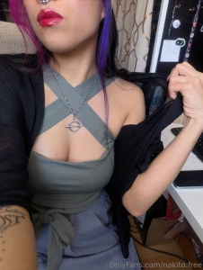 Wanna watch me while i strip of this clothing in a delightful and