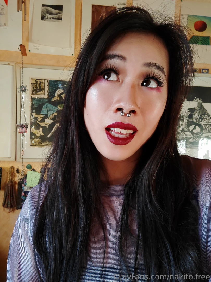 Juicy lips are made to get kissed part 1 