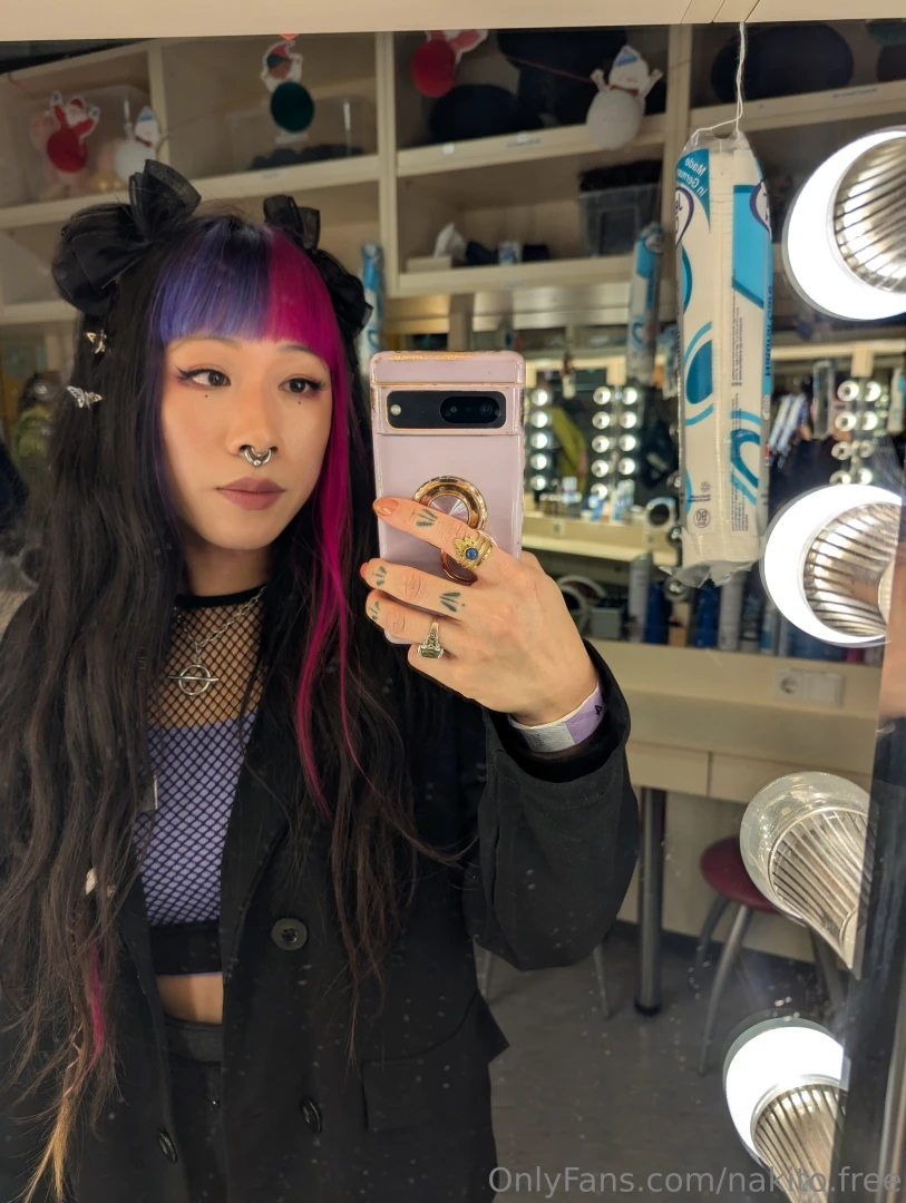 Hiii it s me sub to my main nakitofu to support me please hit me up i 