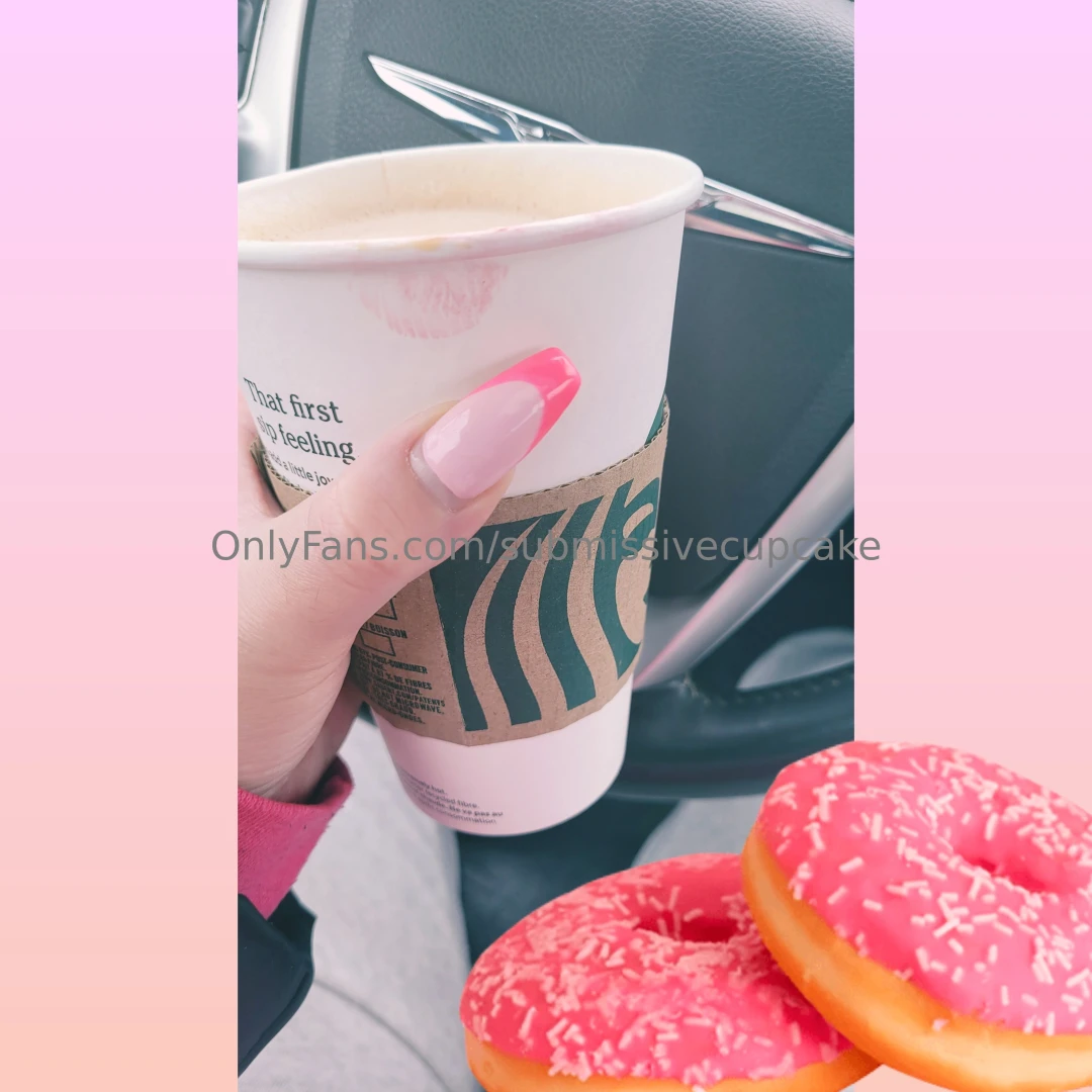 I love my cinnamon dolce latte 