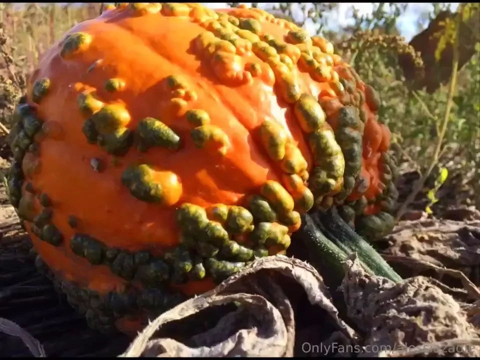 Enjoying this weather amp loving my mug 