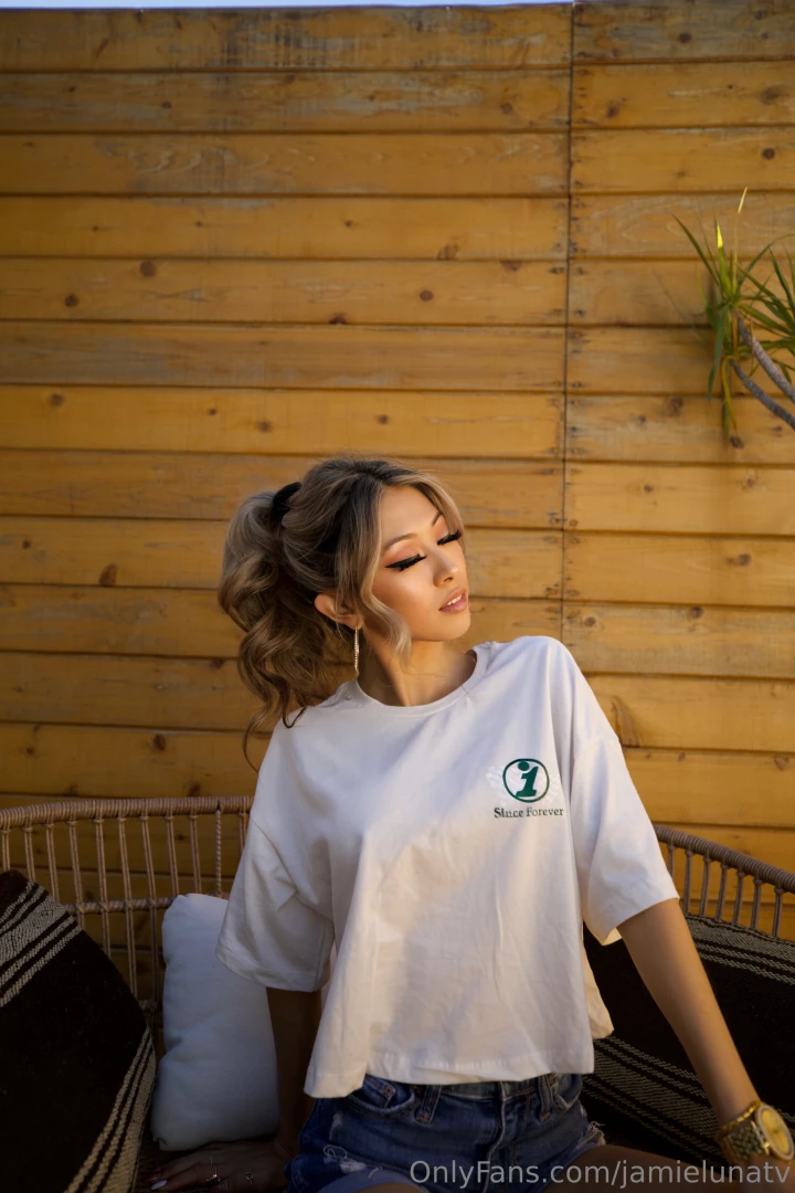 Trying to have a chill day 