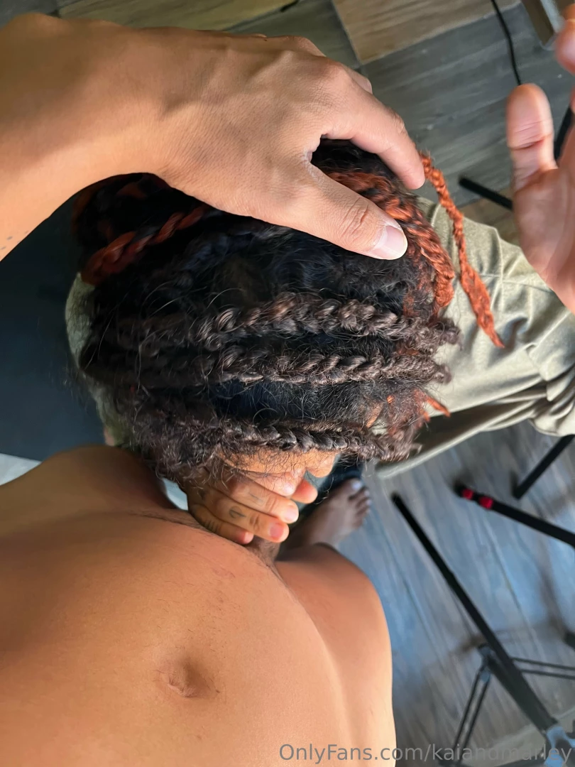 Amateur blowjob i think her braids looks amazing 