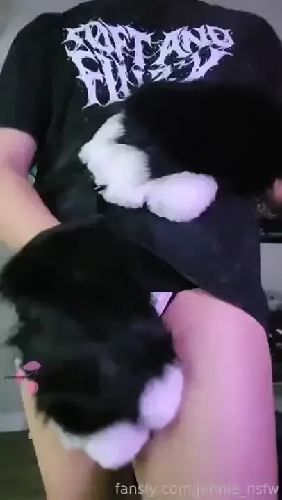 D-don t pull my tail femboy fyp thighs booty sexy furry findom goon part 2 