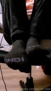 I ve noticed a lot of my fans love my feet i hope you enjoy this extra part 8