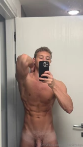 Guess how many inches it is for the full dick pic