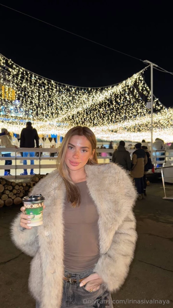 Winter fun i really like it when the city is decorated with garlands part 2 