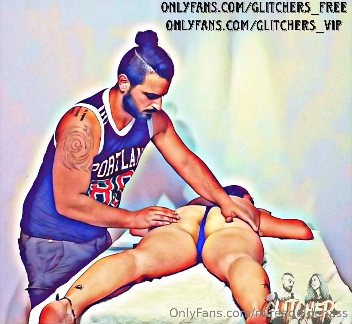 Ad pubblicit tutti massaggiatori esperti con un culo sotto le mani 