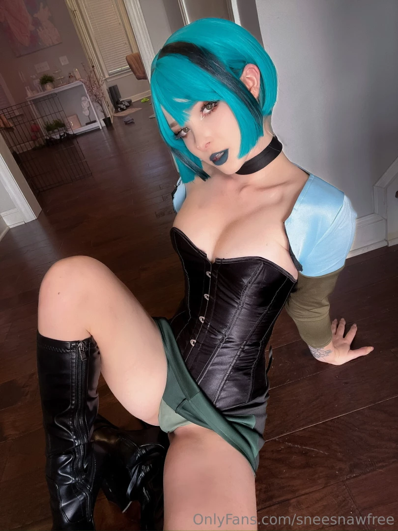 Why aren t you eating me out wtf https onlyfans com sneesnaw_vip 