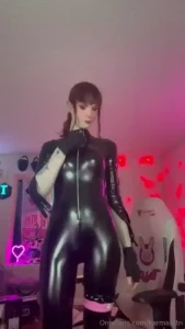 Would you love to see more let me know for full vid special 3