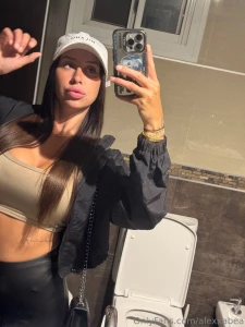 Sweet like candy but i bite part 1