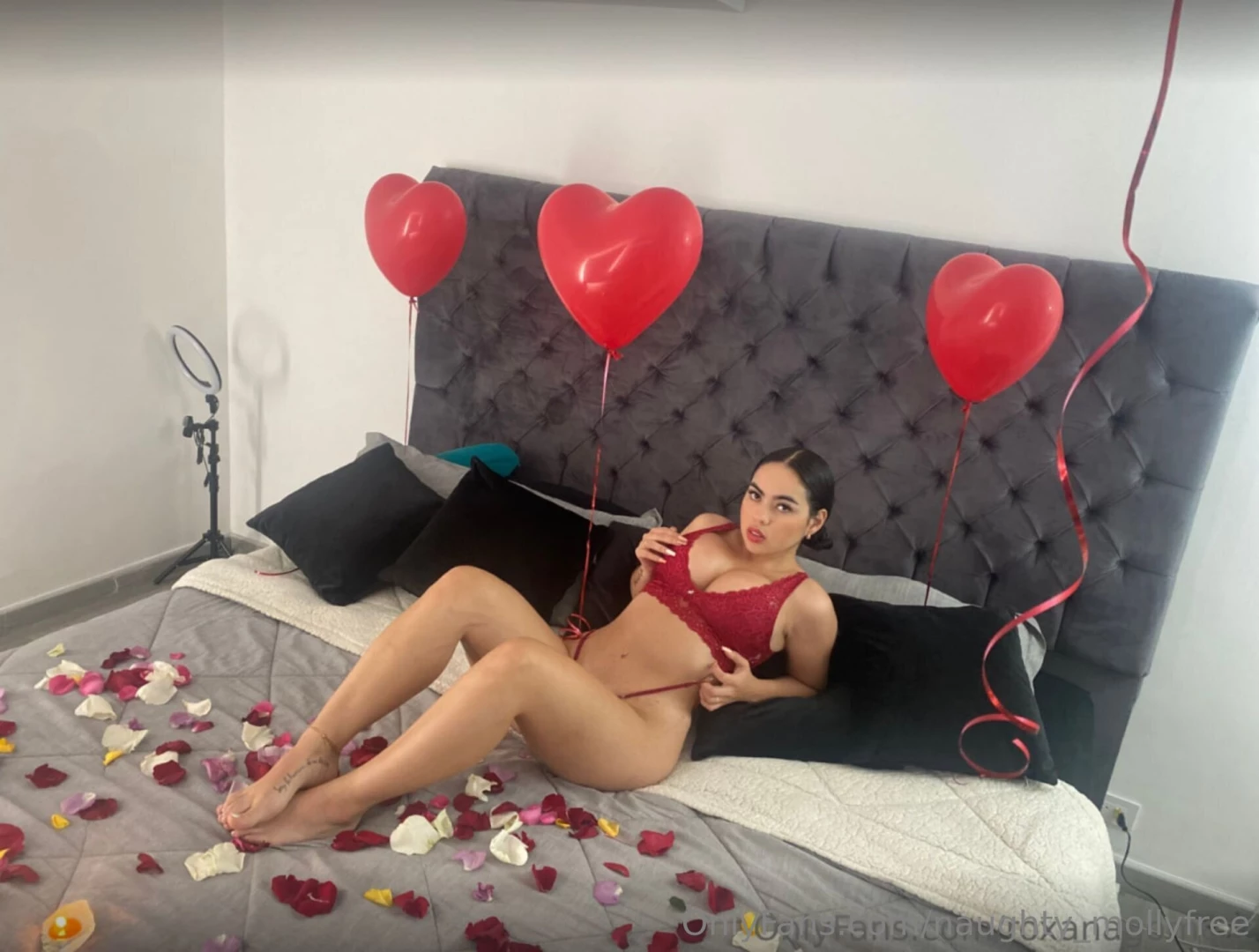 Free subscription today only roxanagomezz cute girl wants to have fun part 6 