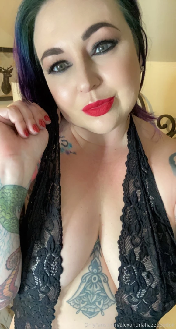 Loving this black lace 