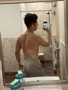 Would love for you to fuck me in the gym bathroom part 1