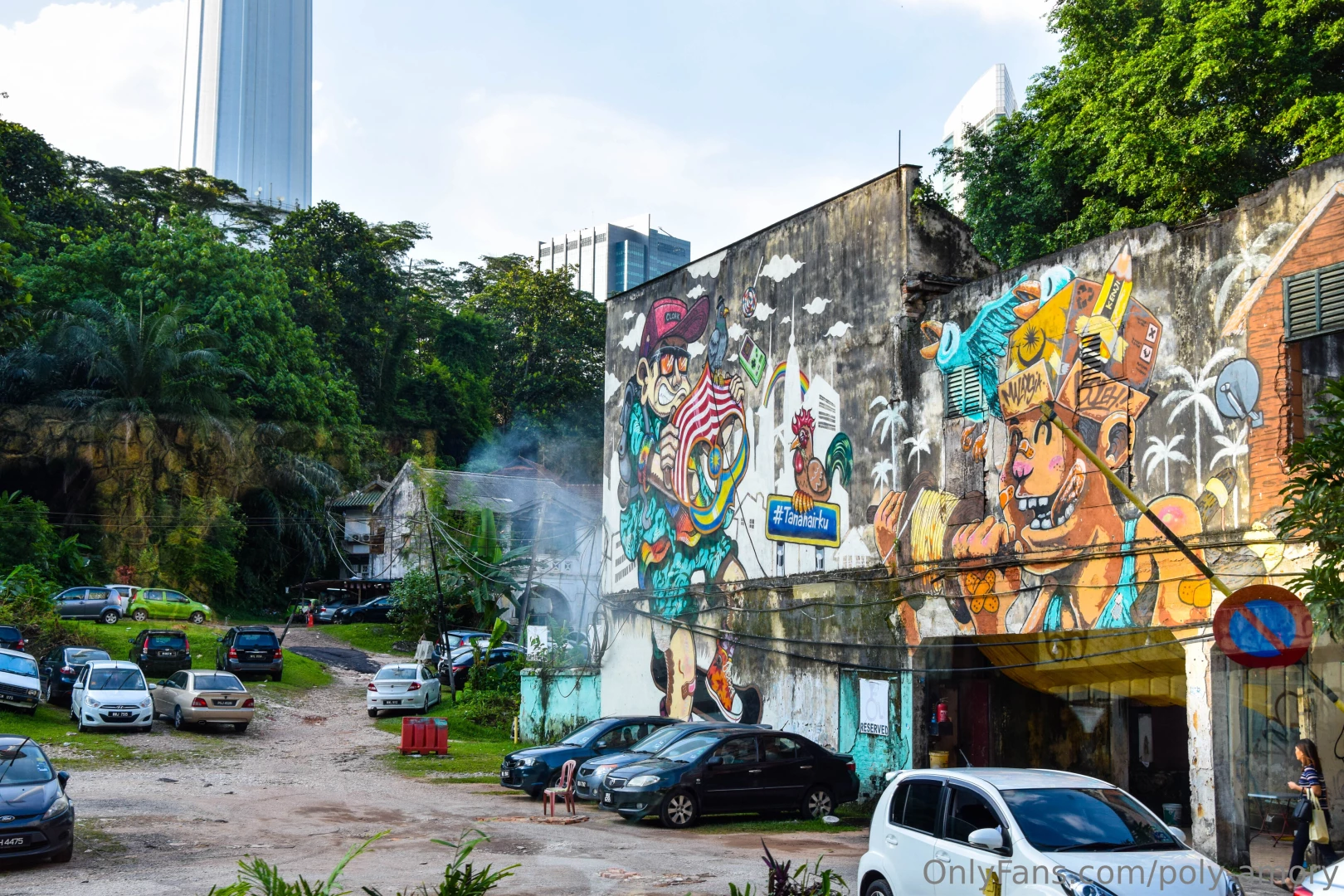 Poly-travel a bit of kuala-lumpur vibe malaysia and tomorrow fly to part 1 