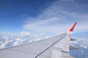 Poly-travel we say goodbye to malaysia and fly to vietnam - our third part 1