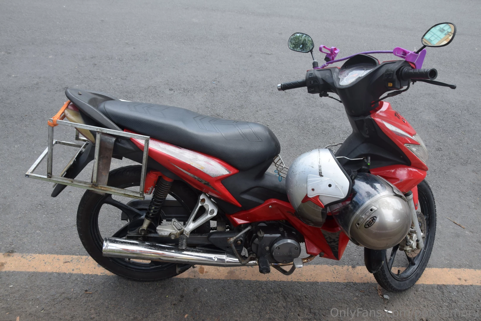 Poly-travel knowing nothing about the country we were flying to was part 1 