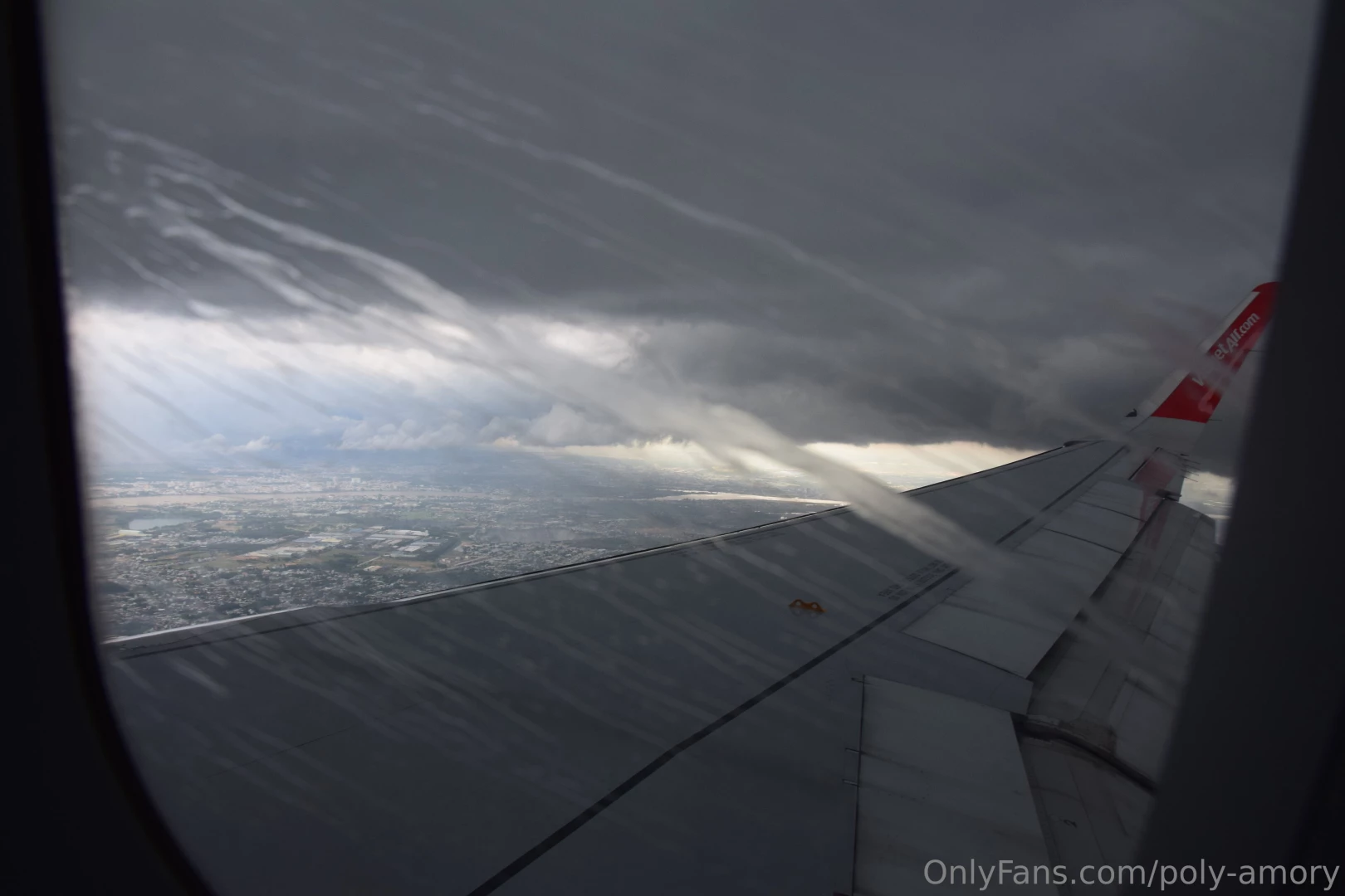 Poly-travel now a storm has started we thought we wasn t afraid of part 1 