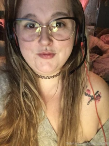 What a naughty goddess i am working and showing my wonderful breasts part 5