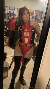 Happy late halloween this last halloweekend i went to a halloween part 4