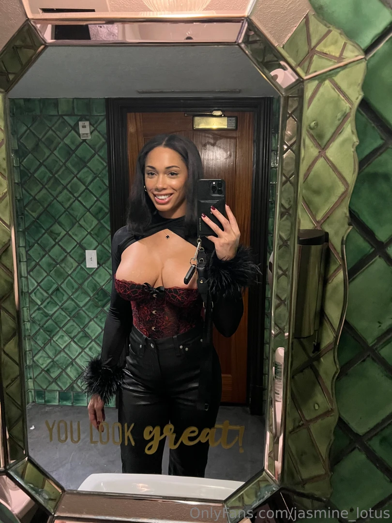 I look great don t i 