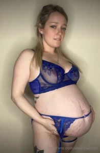 This petite kinky 4 7 pregnant babe has cravings to make you cum https part 1