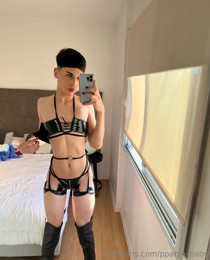 This is how my sexy body looks in the mornings and with this sexy 