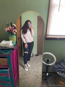 Happy hump day we re making it through the week got some ramen hungry