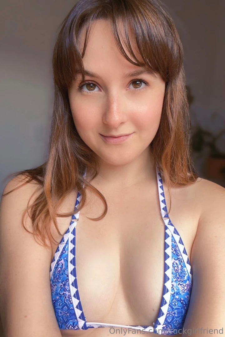 I may look sweet but i prefer men on their knees ready to submit sub 