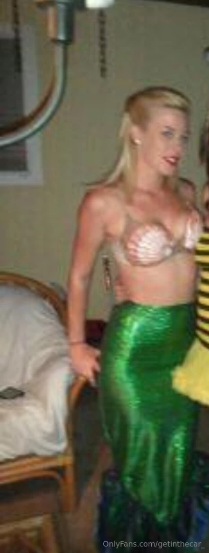 One of my dear friends and subscriber gave me the idea of posting past 