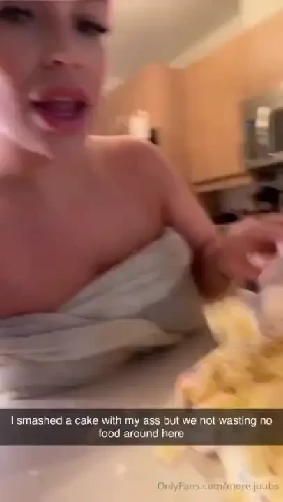 Want a bite of this cake 