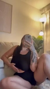 Ive been sooooo fkin horny lately i can t stop touching myself