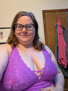 It is a bit dreary out so i went with a bright outfit today swipe to