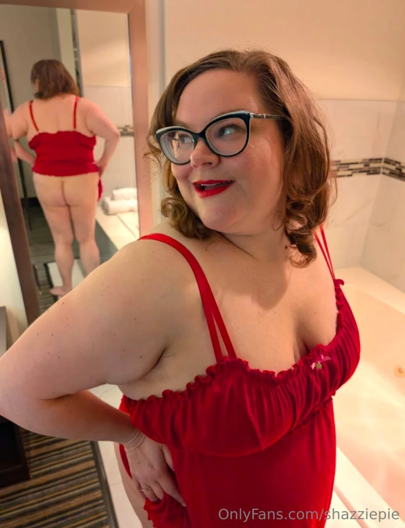 A sneak peek of tonight s photo shoot there is a lot of cute pics like 