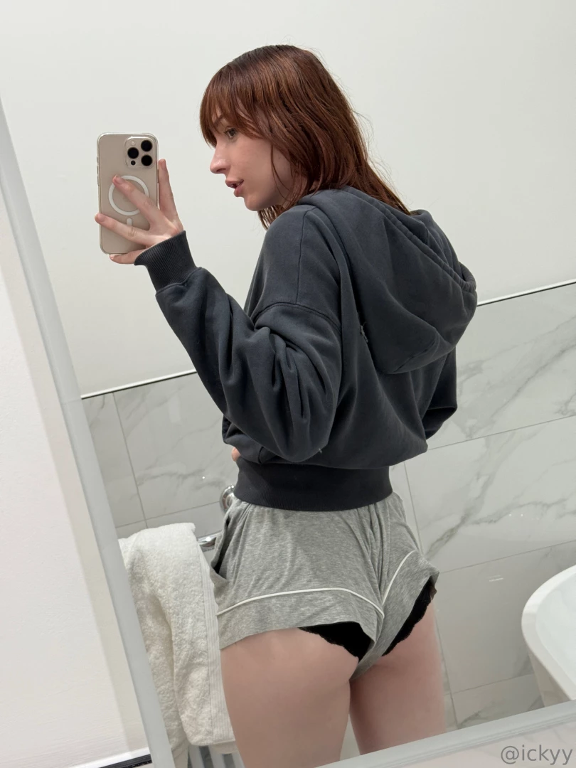 I m still sick but at least i have a nice ass pls can i have part 5 