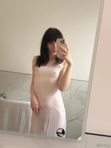 Do you like my dress definitely appropriate to go out on a picnic or