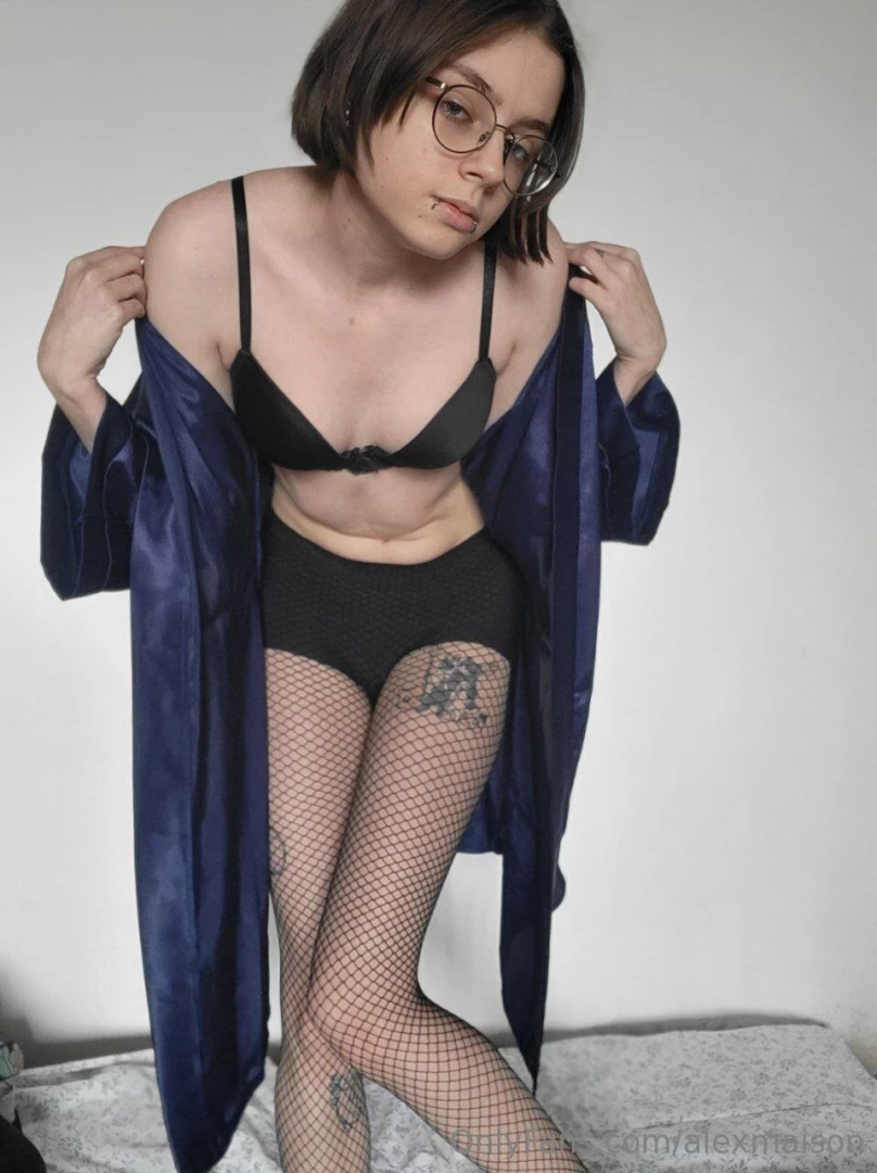 I think you ll like my photos from the photo shoot too and i hope you 
