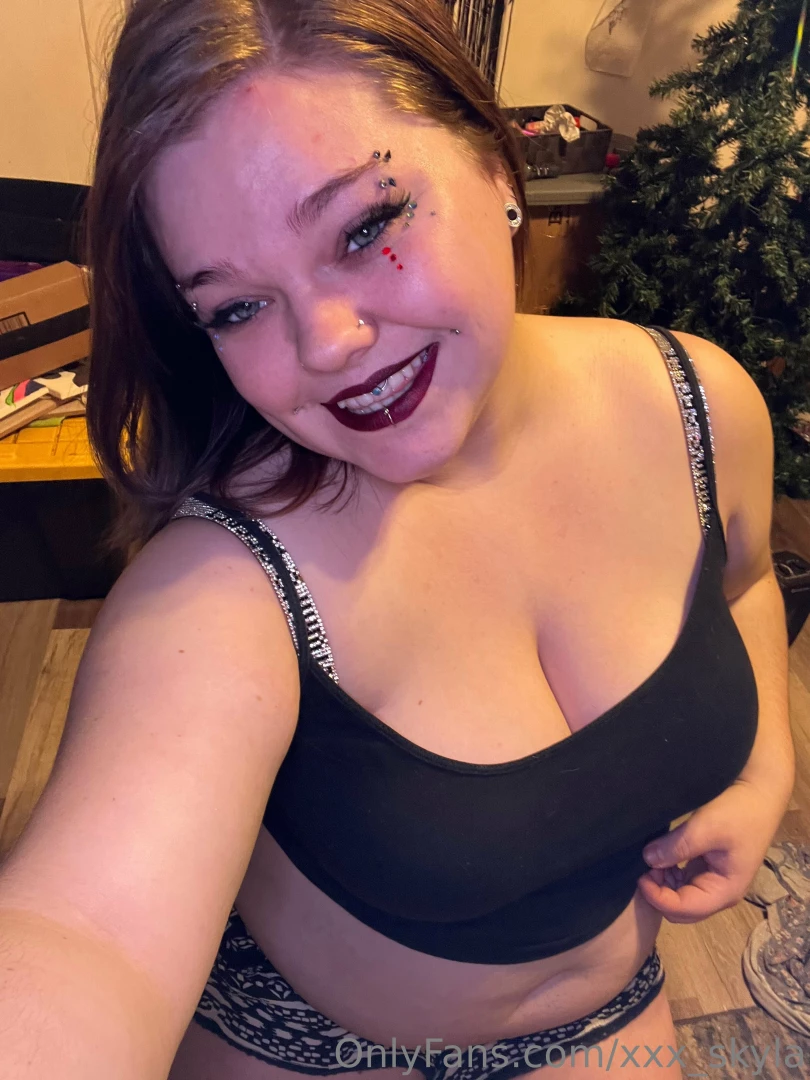 You should give my very plump body a good squeeze baby part 1 